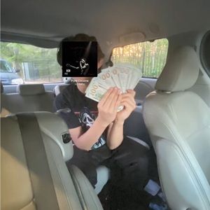 Meet your Posher, Roger